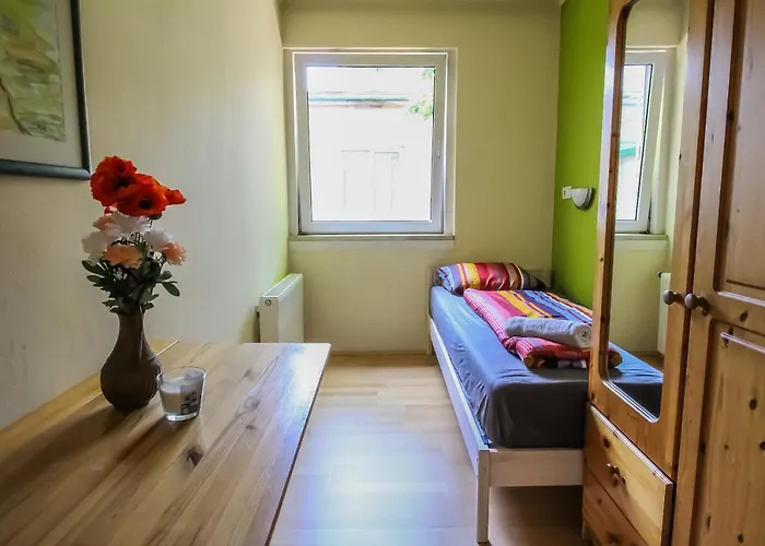 Economic Sb Apartment
